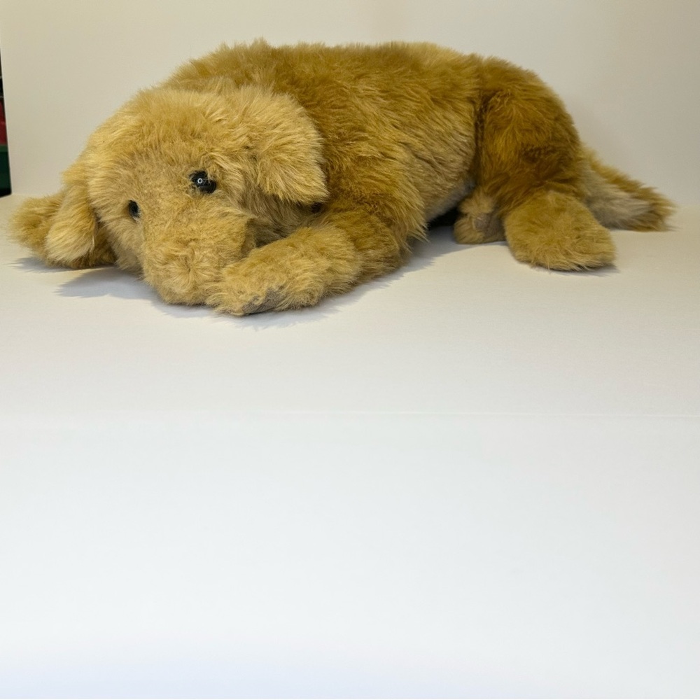 Vintage DITZ Designs Hen House Golden Retriever Realistic Plush Lap Dog-No Nose